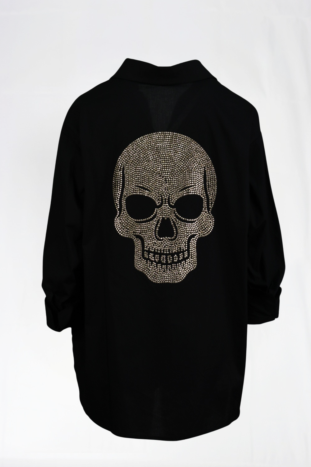 Camisa con calavera color negra