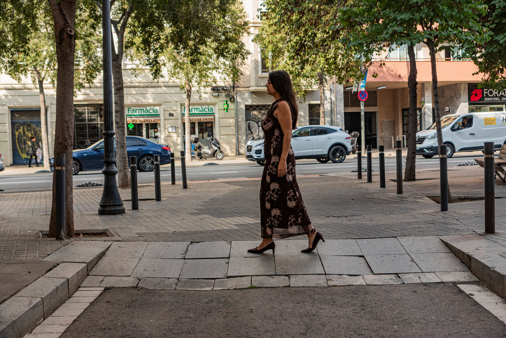 Vestido midi calaveras color marrón