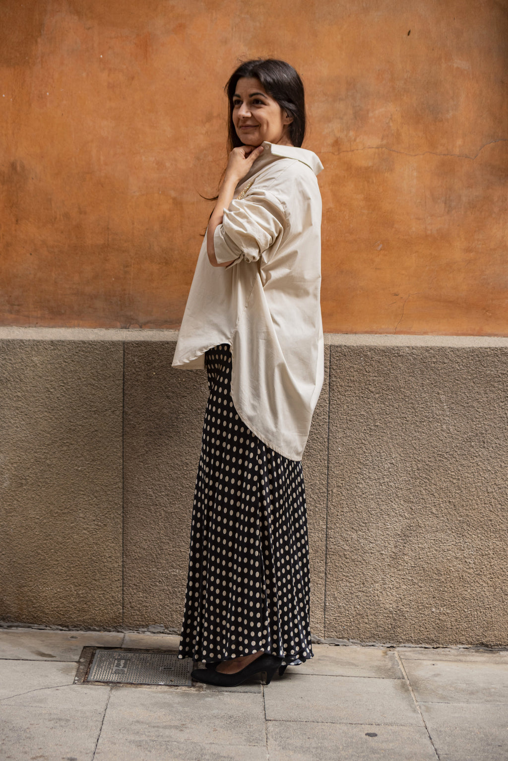 Camisa con calavera color beige