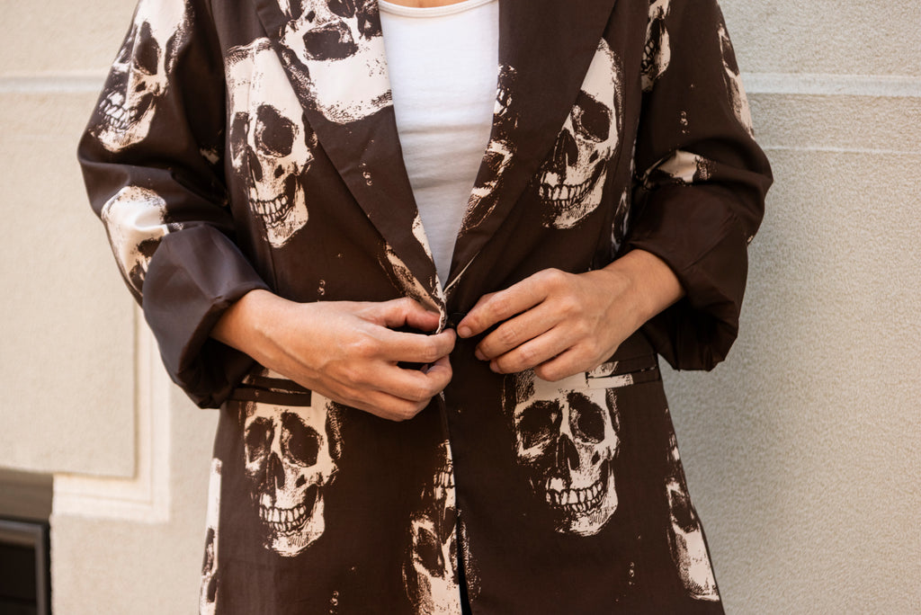 Blazer calaveras color marrón