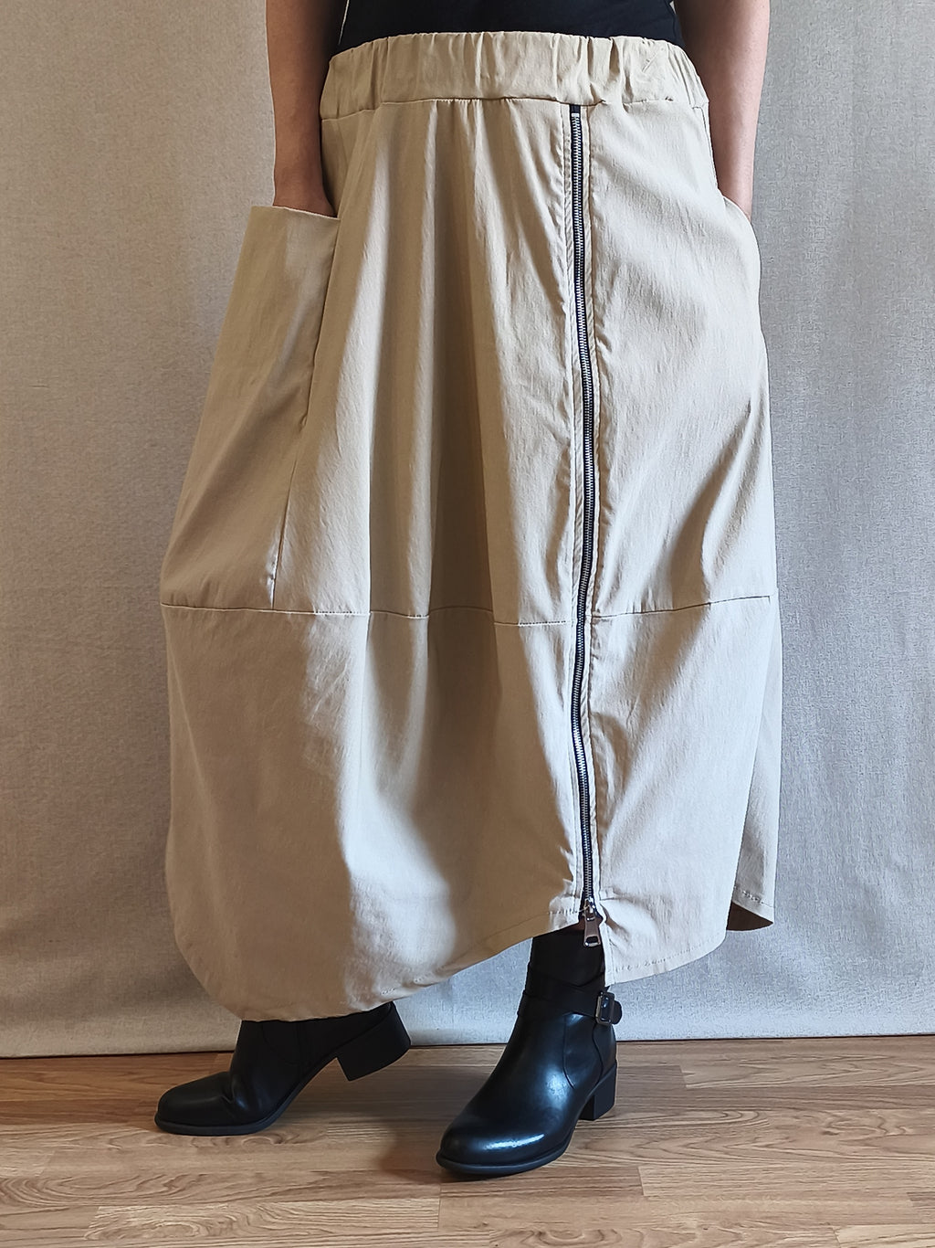 Falda con cremallera