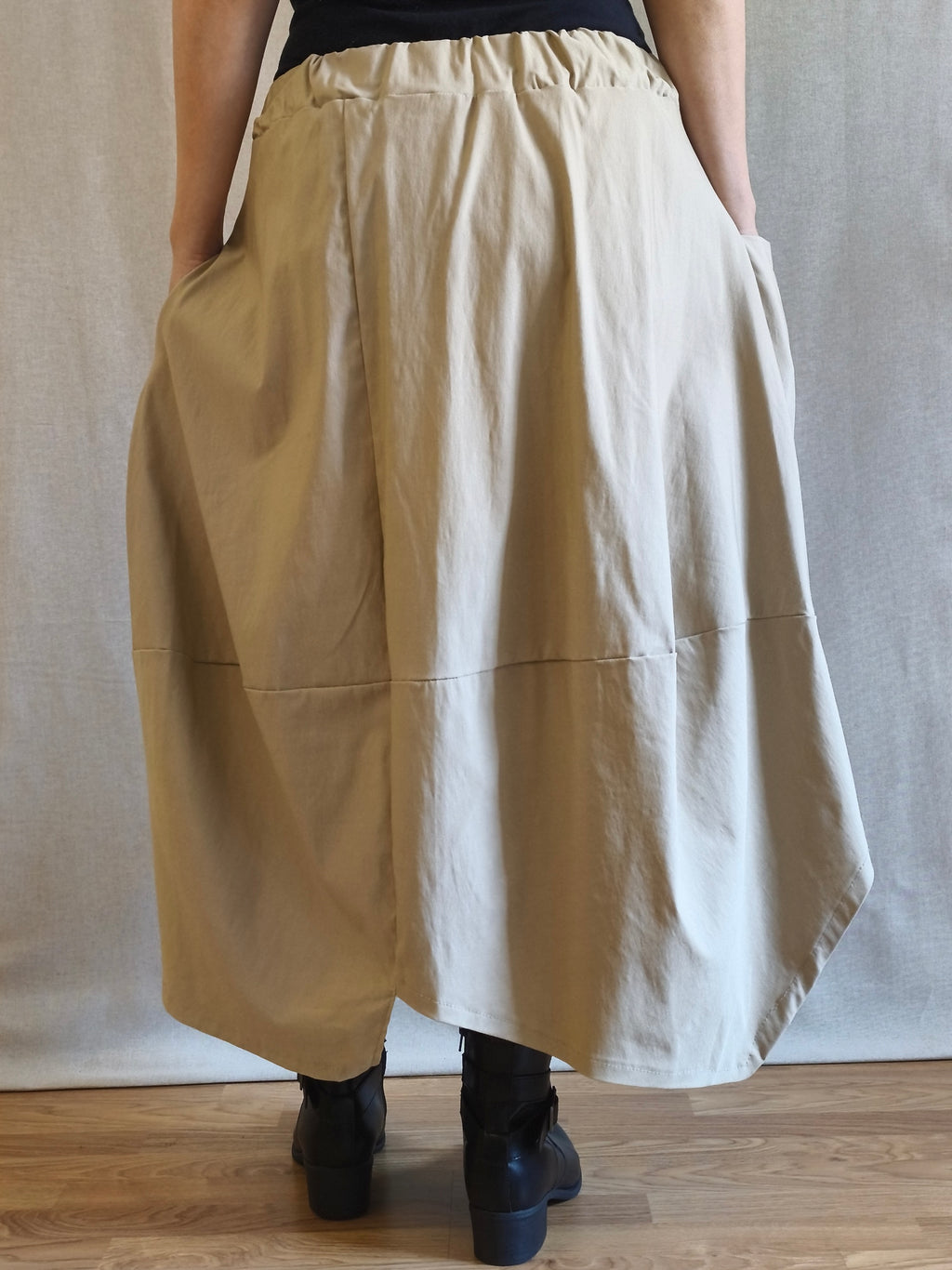 Falda con cremallera