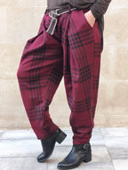 Pantalón escocés burdeos