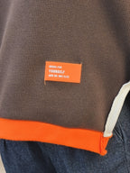 Sudadera estilo oversize marrón